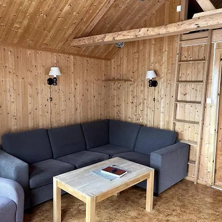 Traditional Hamnoya Rorbua With Spectacular View! Tatil Evi