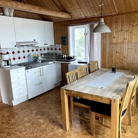 Holiday home Traditional Hamnoya Rorbua With Spectacular View! *